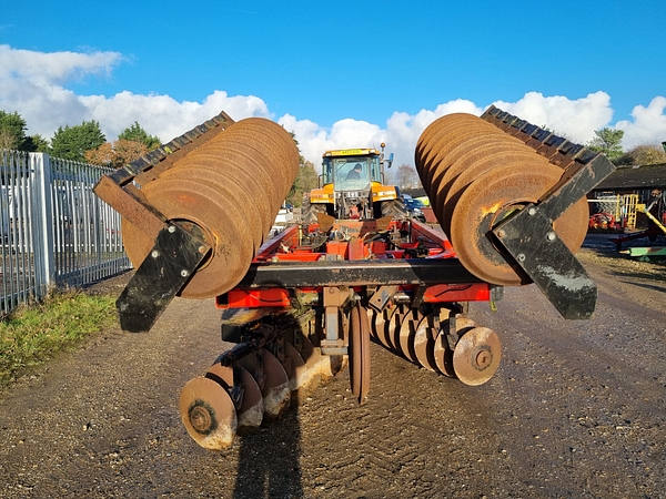 Chris Atkin & Son Ltd - Quivogne TM28
